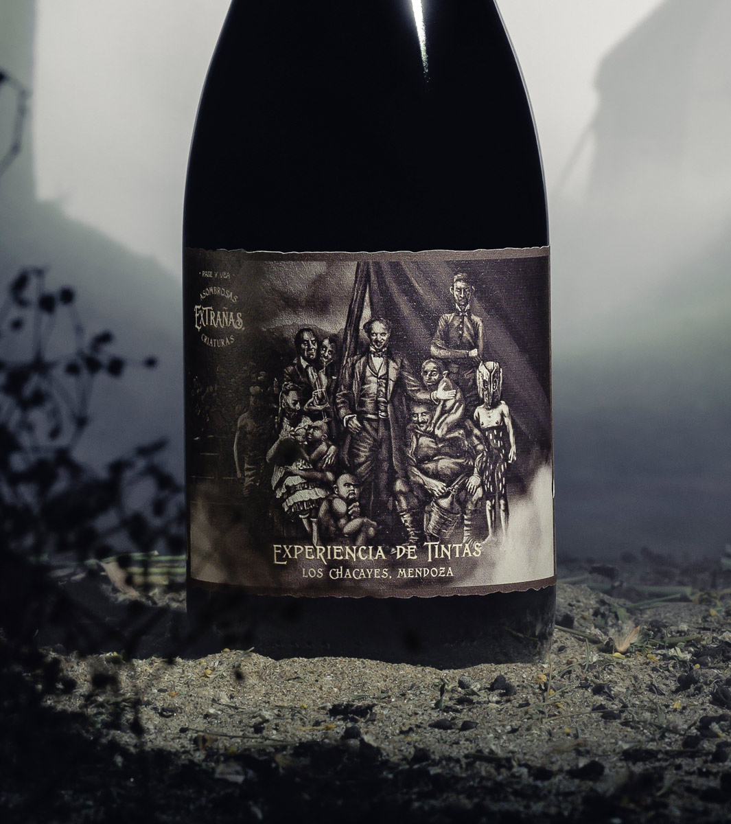 Le Montreur Malbec wine label design illustration Mendoza Argentina dark circus black and white